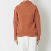 NARU/タスマニアラムウールボトルネックニット